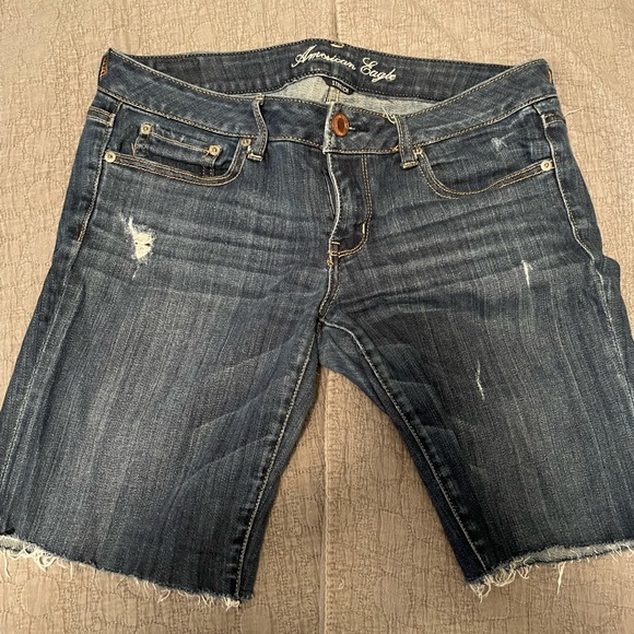 American Eagle Outfitters Pants - American Eagle Shorts size 8